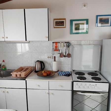 Apartments By The Sea Basina, Hvar - 116 Врбоска Екстериор снимка