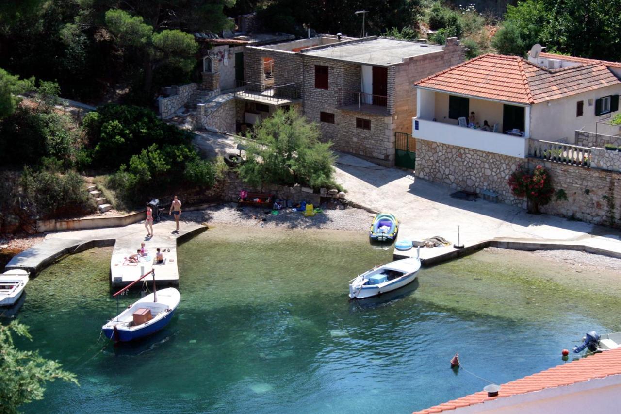 Apartments By The Sea Basina, Hvar - 116 Врбоска Екстериор снимка