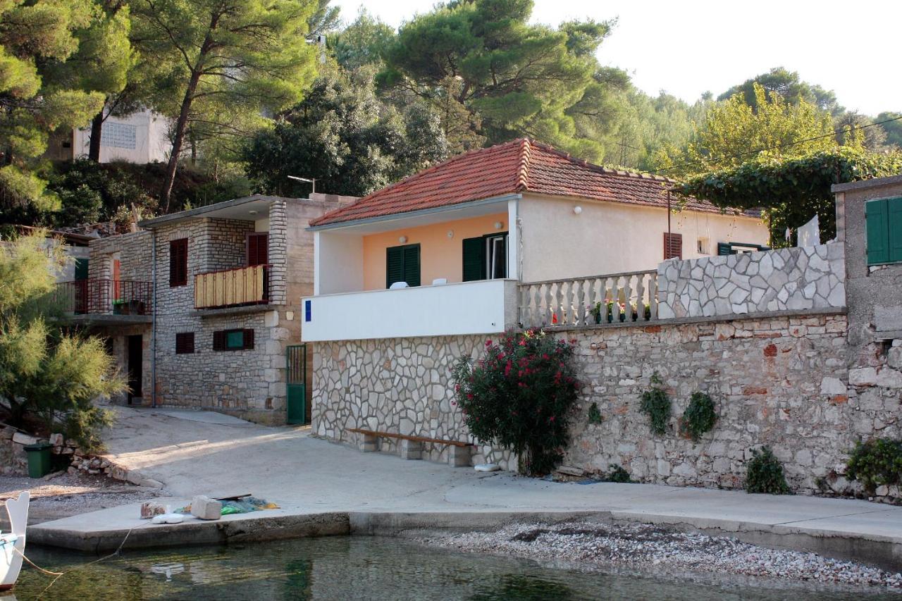 Apartments By The Sea Basina, Hvar - 116 Врбоска Екстериор снимка